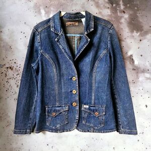 NWOT LEVIS STRAUSS Vintage Distressed Jean Jacket